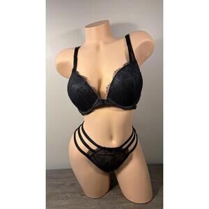 Victoria’s Secret Front Opening Bra Set Two Piece With Thong 34D Black
